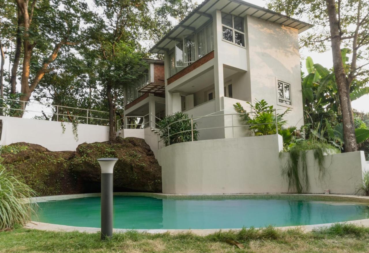 The Island Sanctuary - A Village Secret Homestay
